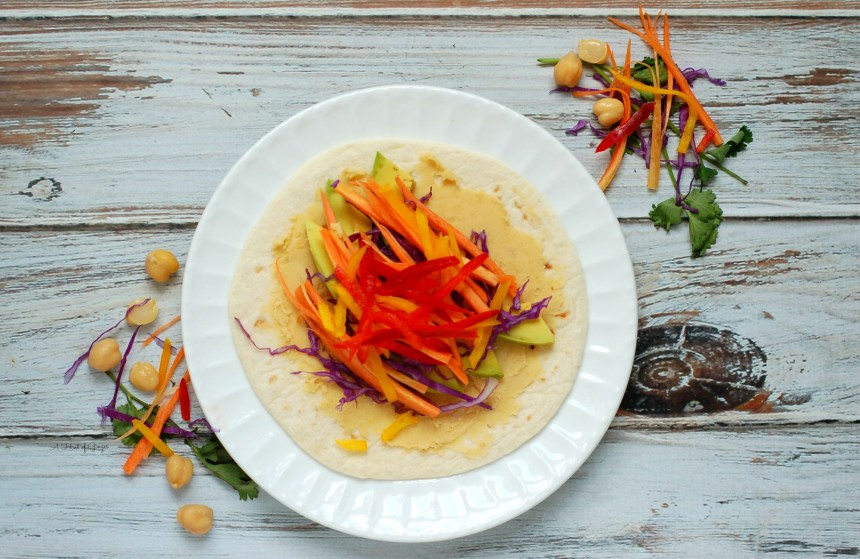 Veggie Wrap with Chickpea Spread and Cucumber Salsa 4